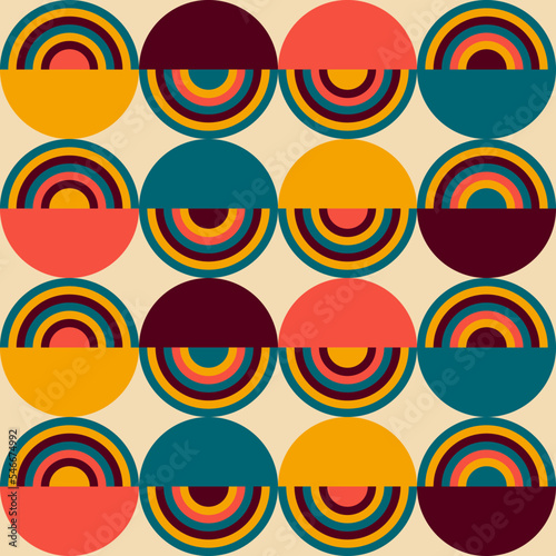 70s retro groove pattern with circles. Vintage geometrical pattern. Vector illustration