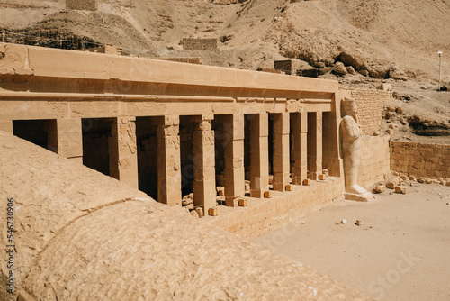Front of mortuary temple of Hatshepsut
