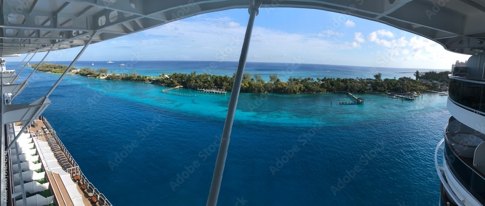 Fototapeta premium Cruse Travel