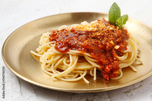 Freshly cooked spaghetti pasta