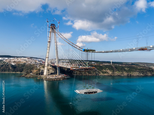 Canvas Print Deck lifting operation on Yavuz Sultan Selim Bridge