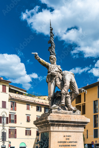 Photos Monument of Piazza Mentana, Florence, Italy, Europe