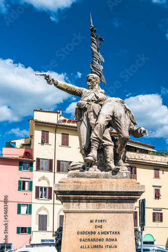 Photos Monument of Piazza Mentana, Florence, Italy, Europe
