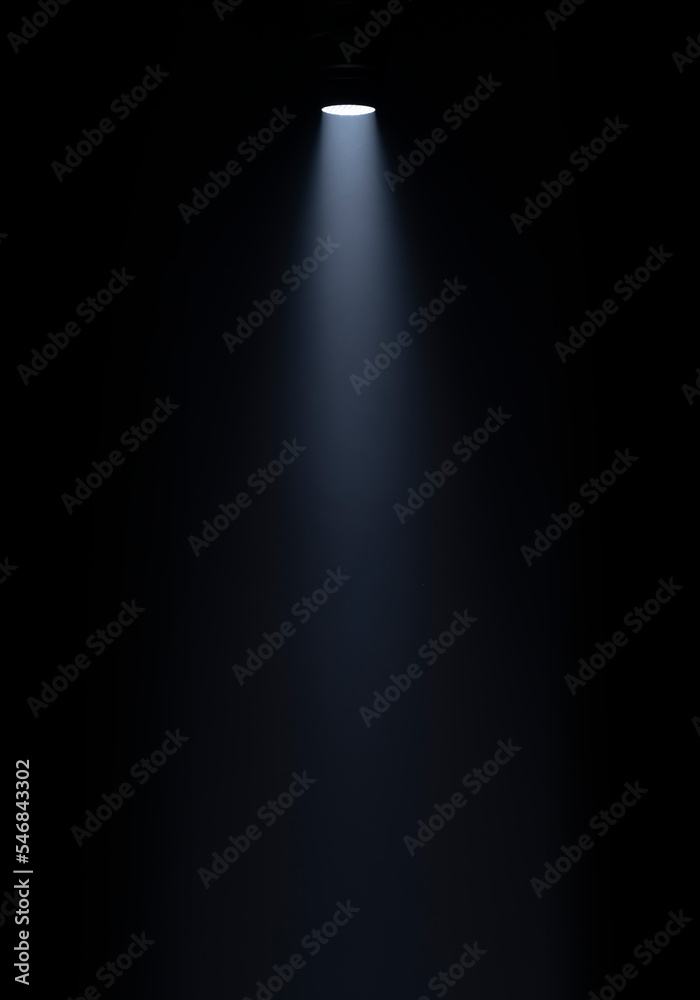 Close up of light beam isolated on black background - obrazy, fototapety, plakaty 
