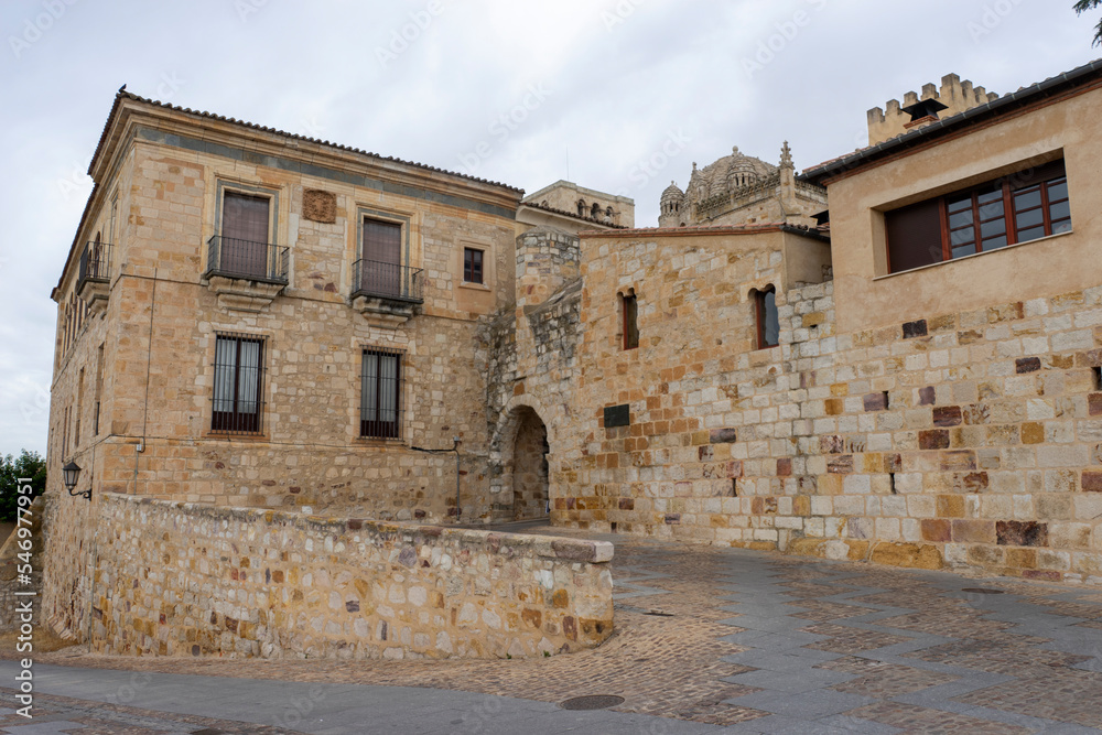 calles del centro antiguo de la ciudad de Zamora, España