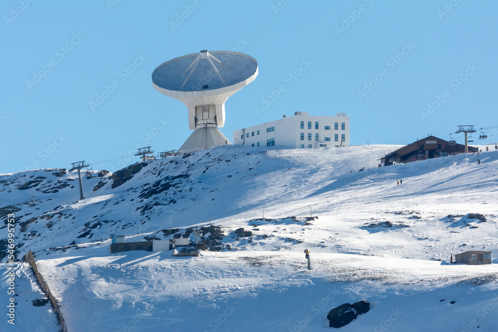 Fototapeta premium satellite dish radar antenna station in field. parabolic antennas. Big parabolic antenna against sky. Satellite dish at earth station with a sky