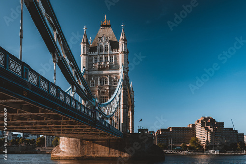 Tower Bridge © piotr