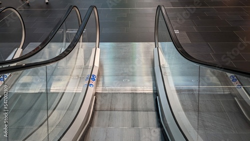 escalator in store for holiday shopping 