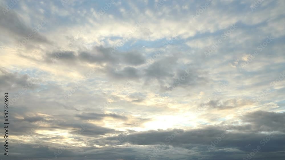 timelapse clouds in the autumn sky preddozhevye in the autumn sky at sunset timelapse clouds in the autumn sky preddozhevye in the autumn sky at sunset