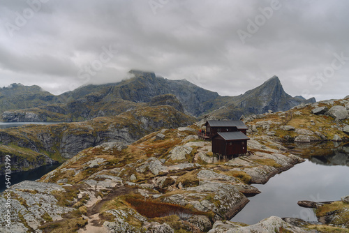 Munkebu Hütte in den Bergen der Lofoten photo