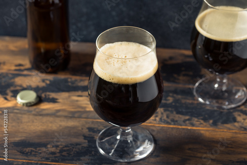 Foto Boozy Cold Craft Porter Stout Beer
