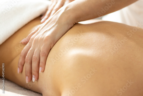 Massaggio rilassante schiena
