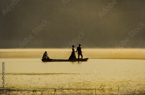 Pre Wedding Photoshot at Tamblingan Lake, Bali Indonesia 