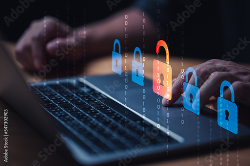 Slika na platnu cybersecurity concept identity theft, Database hacks, internet cyber crime