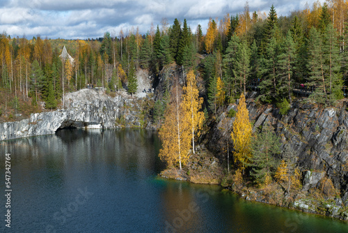 October sunny day in the Ruskeala Mountain Park