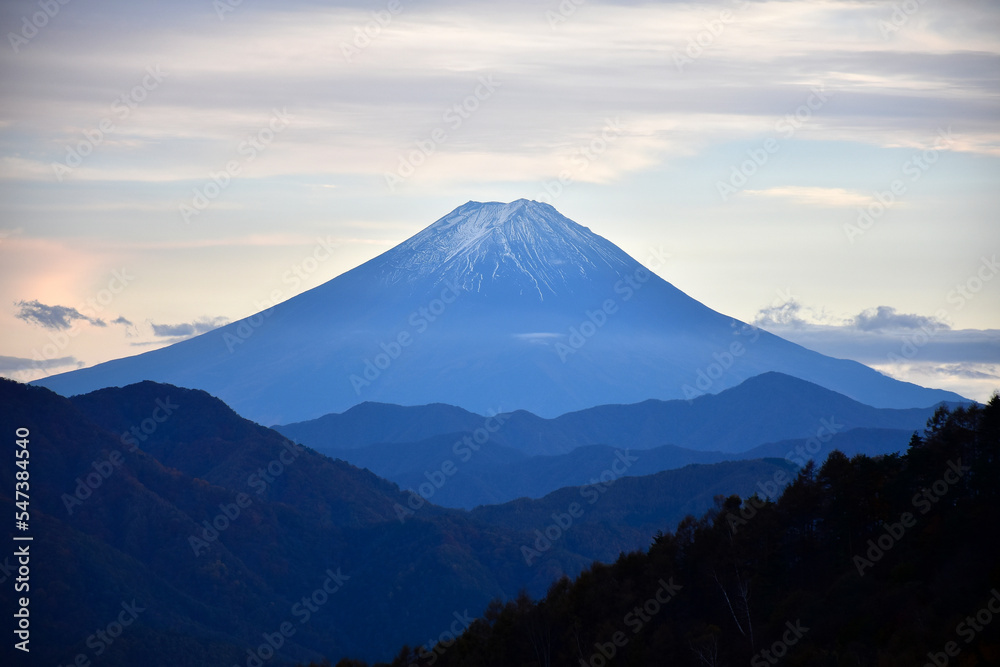 Mount Fuji from Daibosatsu Pass_2
