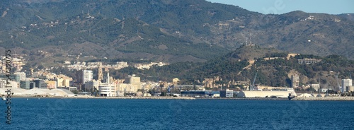 Vistas de Málaga desde la Playa de la Misericordia, Malaga, Costa del Sol, Andalucia, España