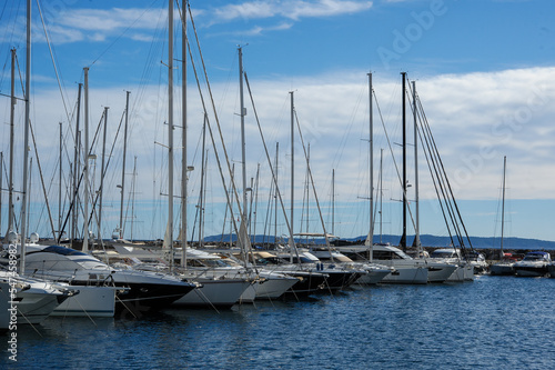 Segelboote in der Marina von Le Lavandou