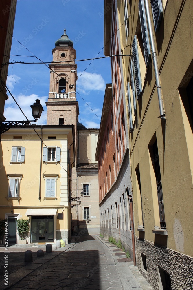 Street scene, Parma, Emilia-Romagna, Italy.