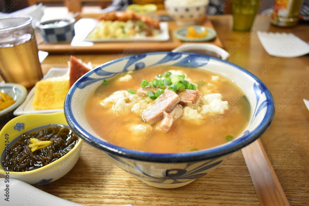 ゆし豆腐 (Okinawa)