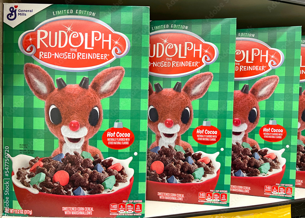 Alameda, CA Oct 17, 2022 Grocery store shelf with boxes of General