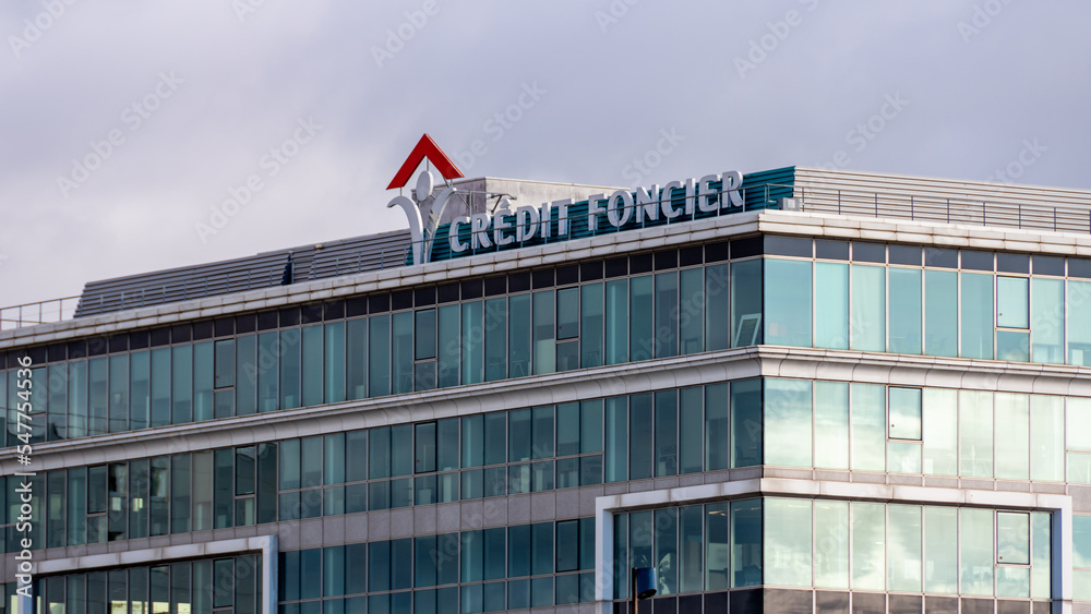 CharentonlePont, France 18 novembre 2022 Vue de l'immeuble du