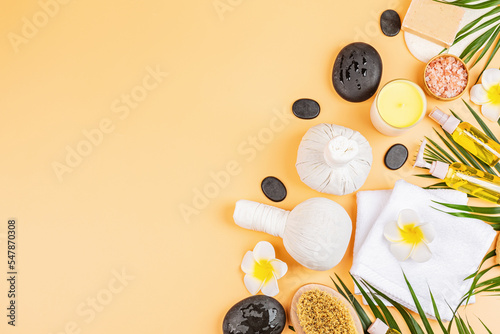 Billede på lærred Spa massage Aromatherapy body care background