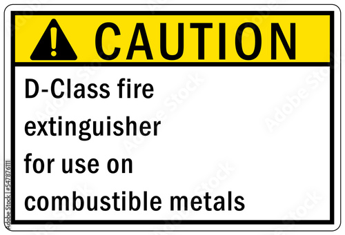 D-class fire extinguisher for use on combustible metal