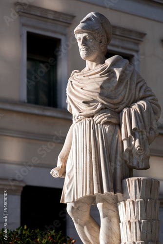 Marble statue of Pericles i...