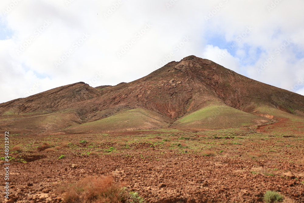 View on volcanes de Bayuyo to Fuerteventura
