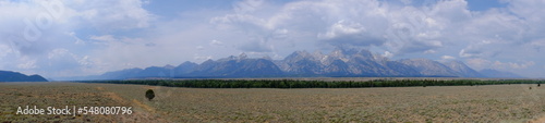 panorama of the mountains © Tad