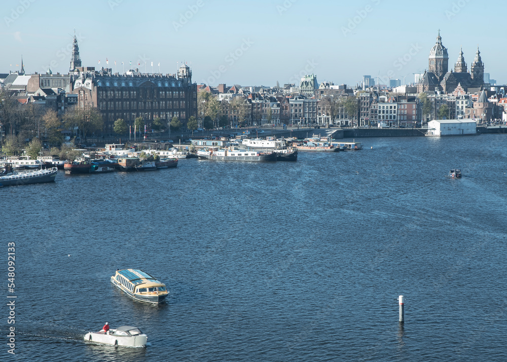 kanały wodne w Amsterdamie