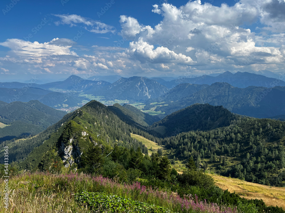 The landscape in Bavaria is even more beautiful thanks to the Alps.