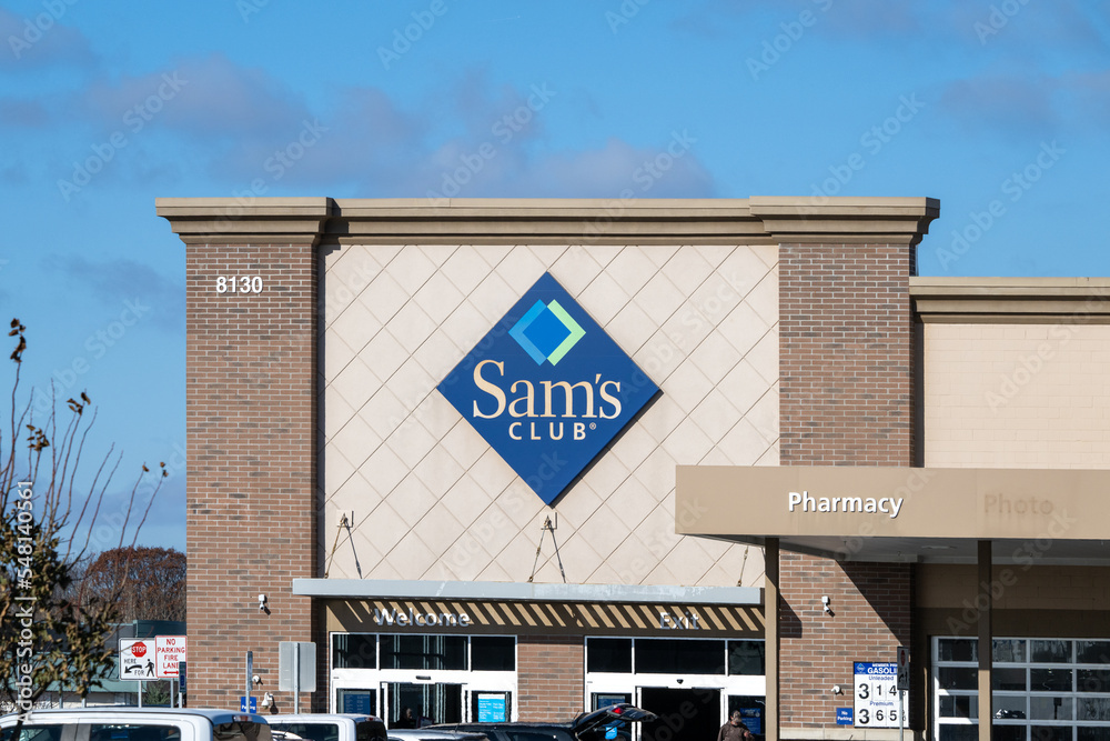 Sam’s club store front USA. Sam's West, Inc. American chain of