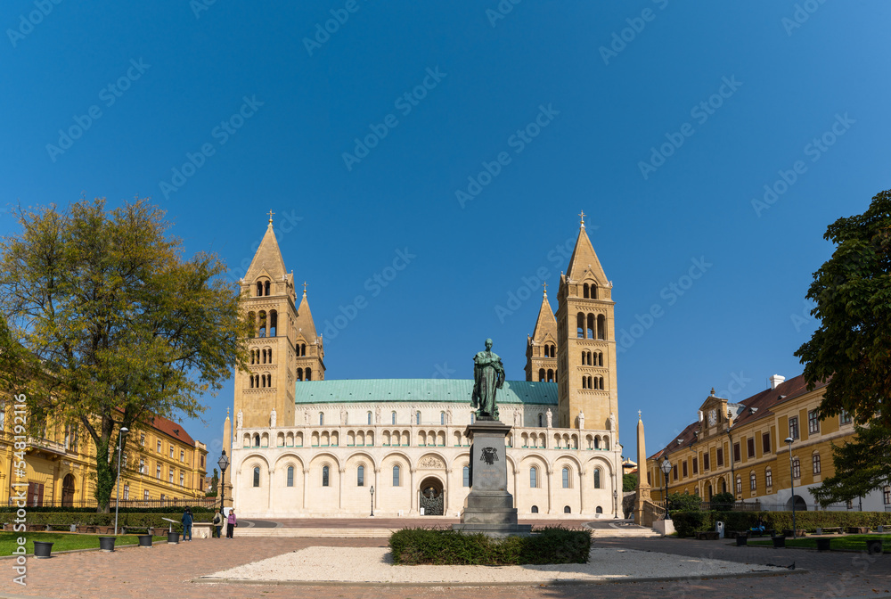 view of the Szepessy Ignacz Monument and the Pécs Cathedral
