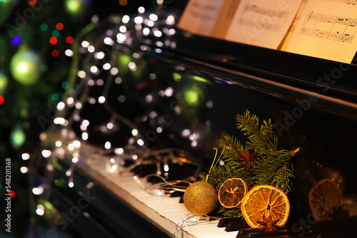 Fir branch with Christmas b...