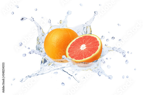 Fototapeta Naklejka Na Ścianę i Meble -  Grapefruit and water splash
