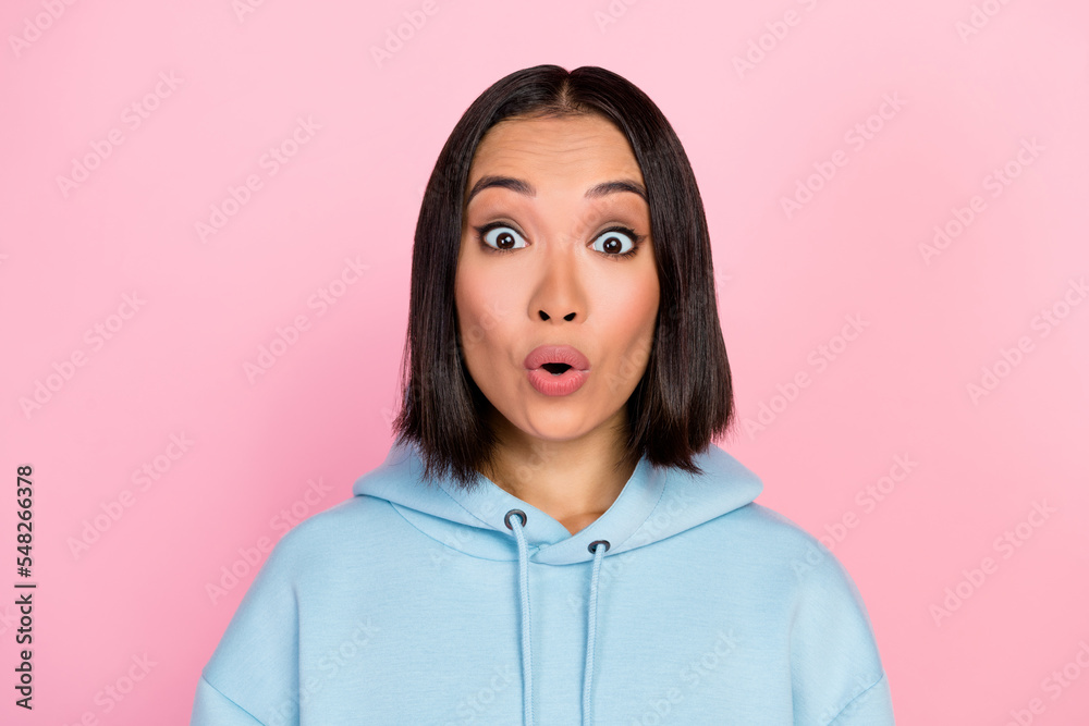 Photo of astonished pretty lady impressed low prices quality clothes boutique total sale black friday isolated on pink color background Photo of astonished pretty lady impressed low prices quality clothes boutique total sale black friday isolated on pink color background