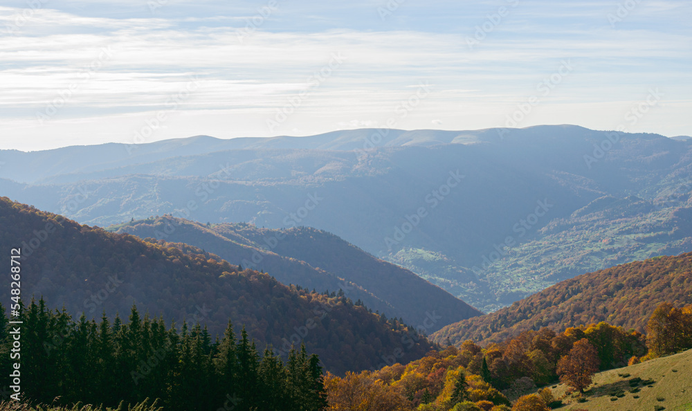 Obraz premium mountains in the mountains