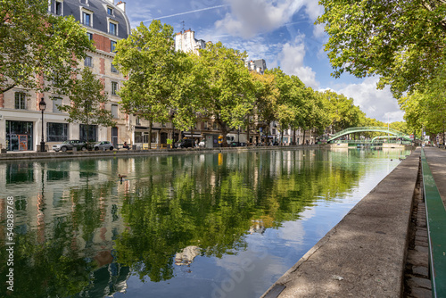 Quadro su tela The Saint Martin Canal, Paris, France