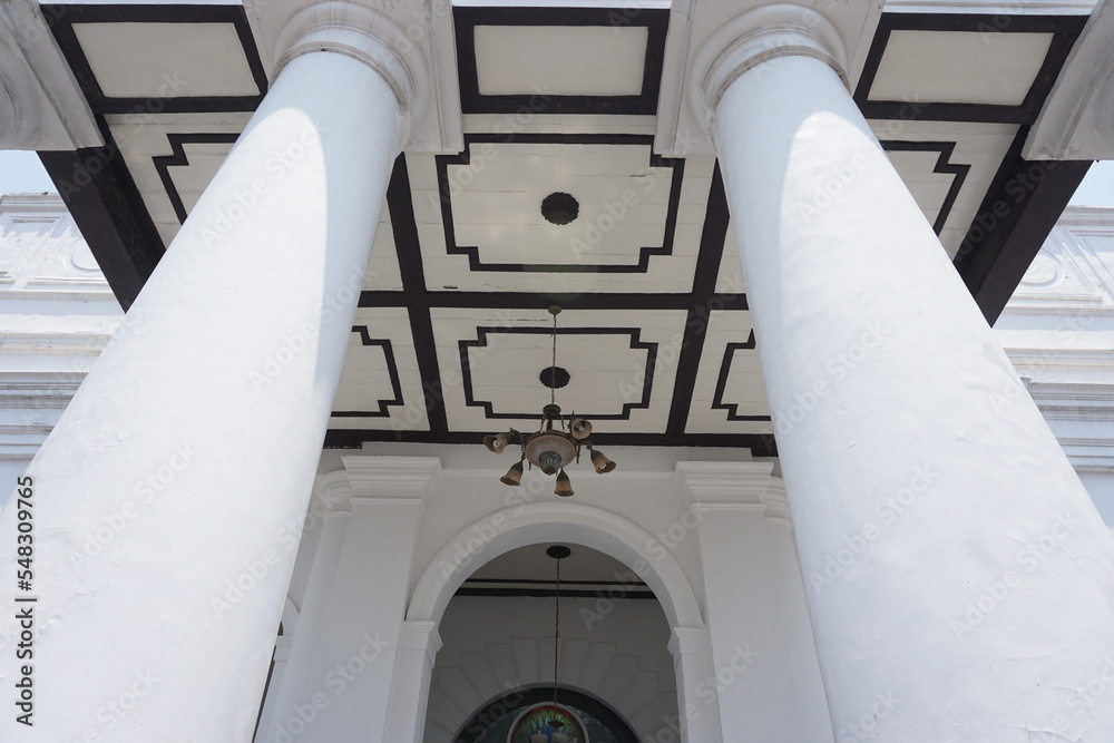 Obraz premium Semarang, Indonesia-Nov 9, 2019: European-style architectural atmosphere in the old city of Semarang.