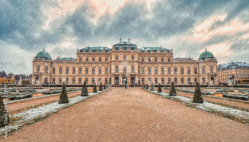 Belvedere Wien altes barockes Schloss  photo