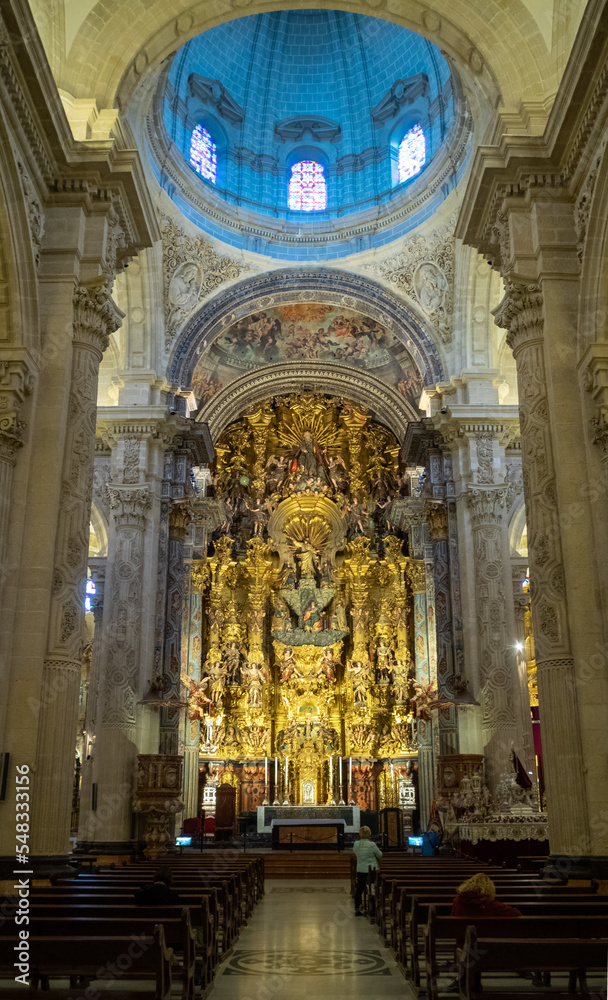 Main nave towards the high altar of the Iglesia Colegial del Divino Salvador, Seville