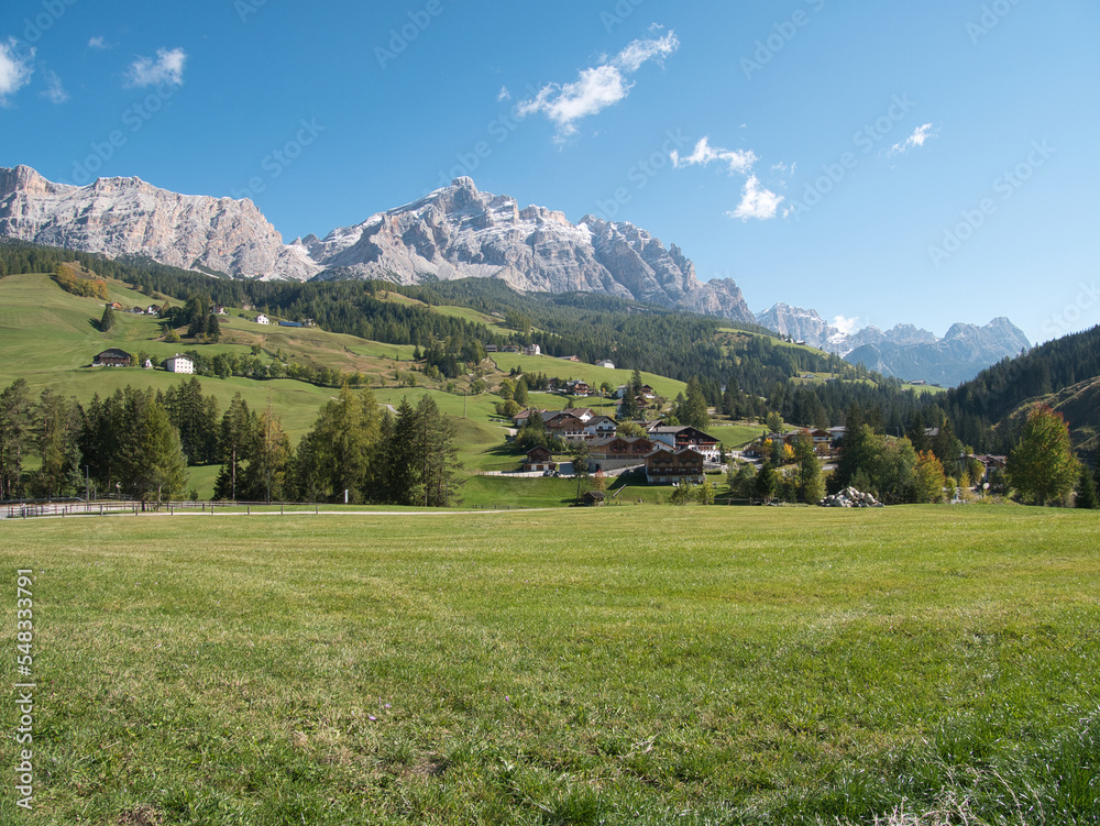 Obraz premium Along the meadows surrounding La Villa. Dolomites, Trentino-Alto Adige region, Italy.