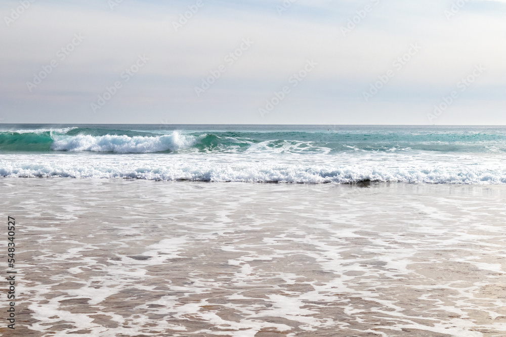 Fototapeta premium Waves on the beach. beautiful colours/colours
