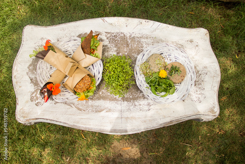 Alimentos saludables en tu mesa