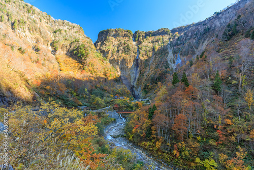                                              Autumn leaves of the Tateyama mountain range. Toyama prefecture Tateyama town.