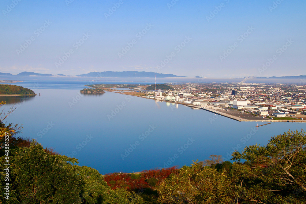 Fototapeta premium 本丸からの眺望・西方面・米子城跡（鳥取県・米子市）