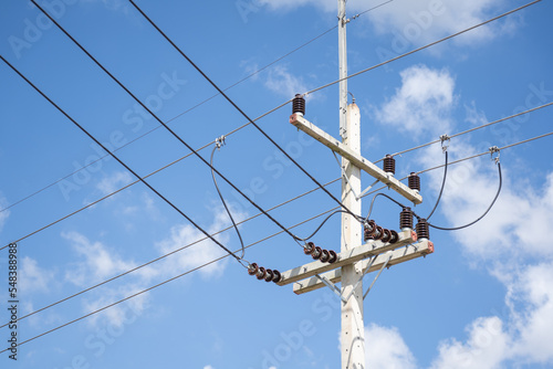high voltage transmission line Install wires on electric poles.