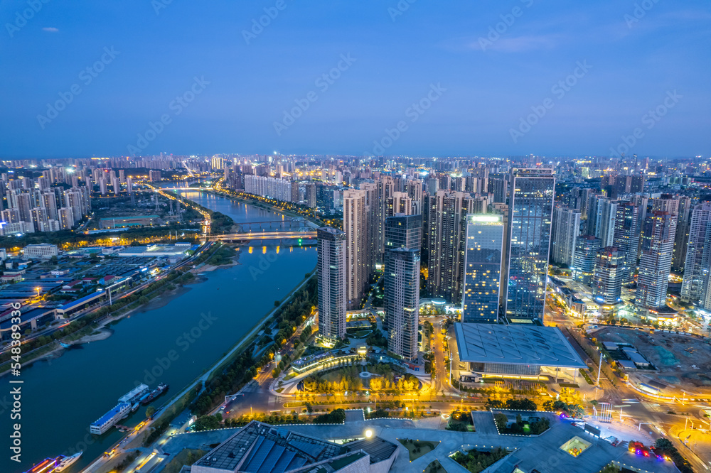 Naklejka premium Night view of Beichen Delta in Changsha, Hunan, China